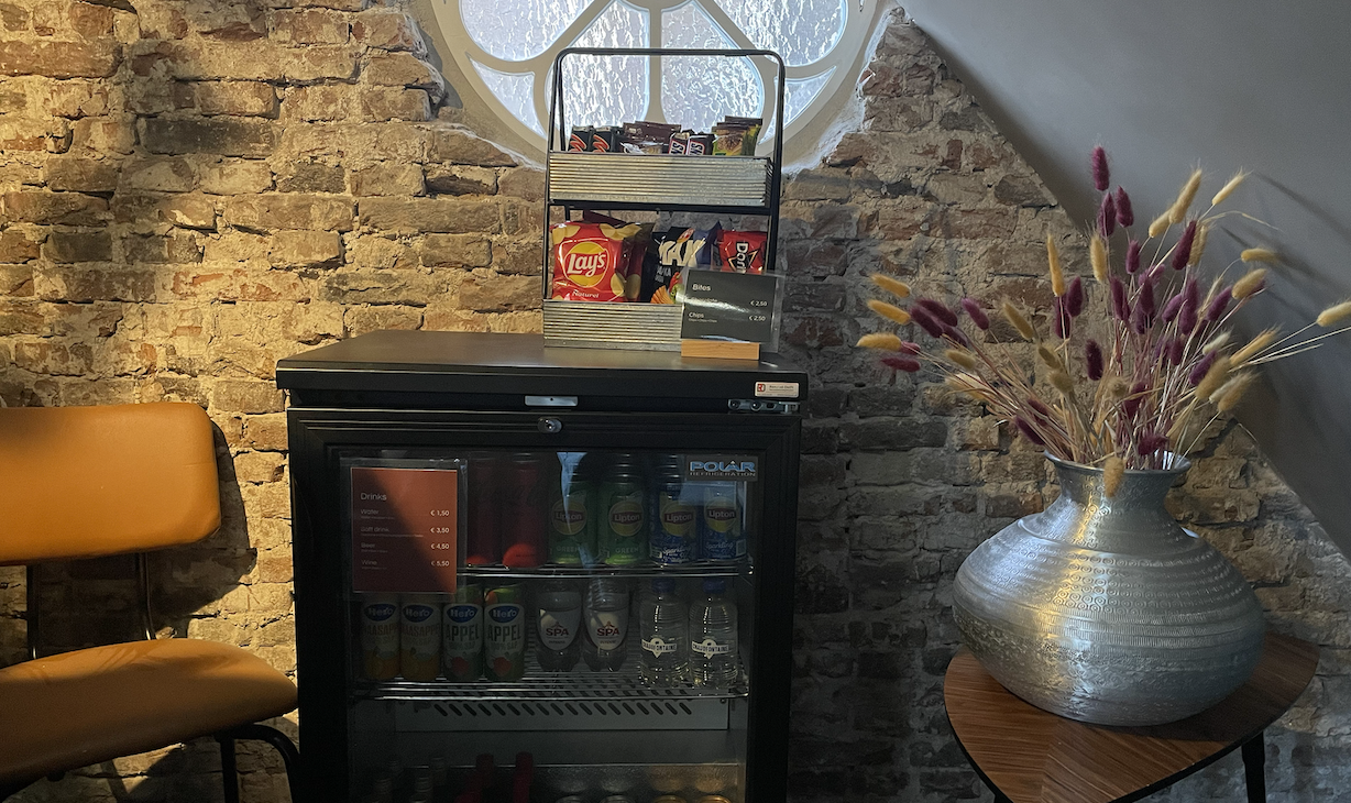 Onze Honesty Bar